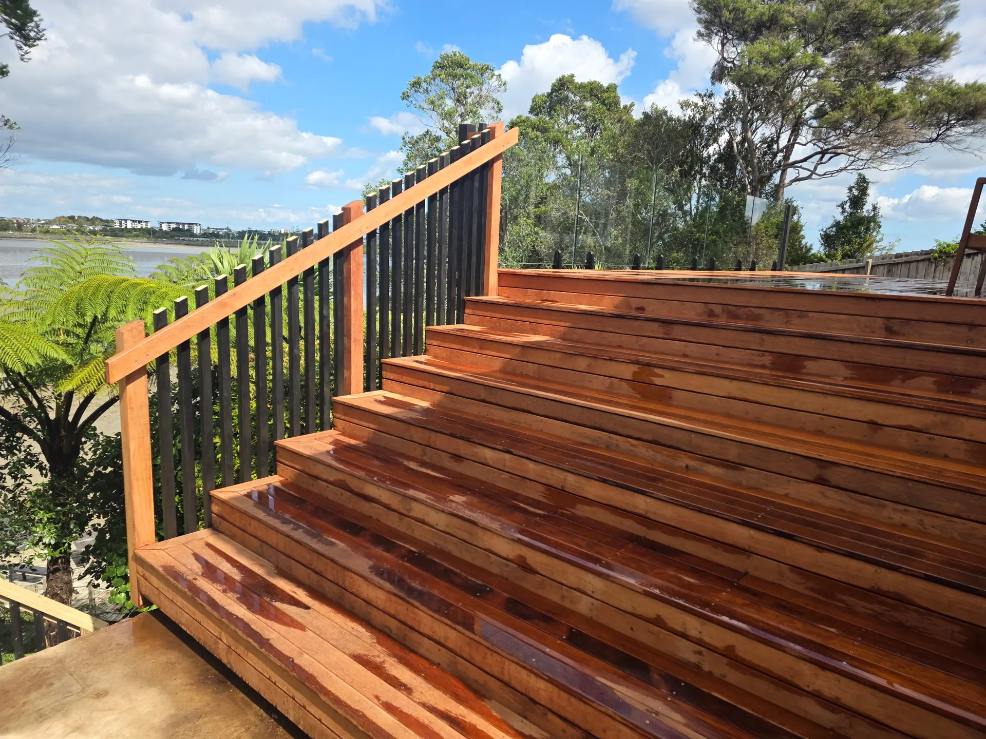 Stairs & Handrails by Custom Decks and Fences