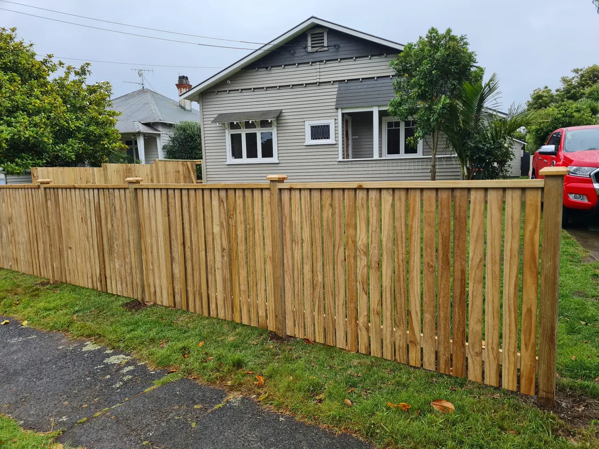 Fences & Trellis project by Custom Decks and Fences