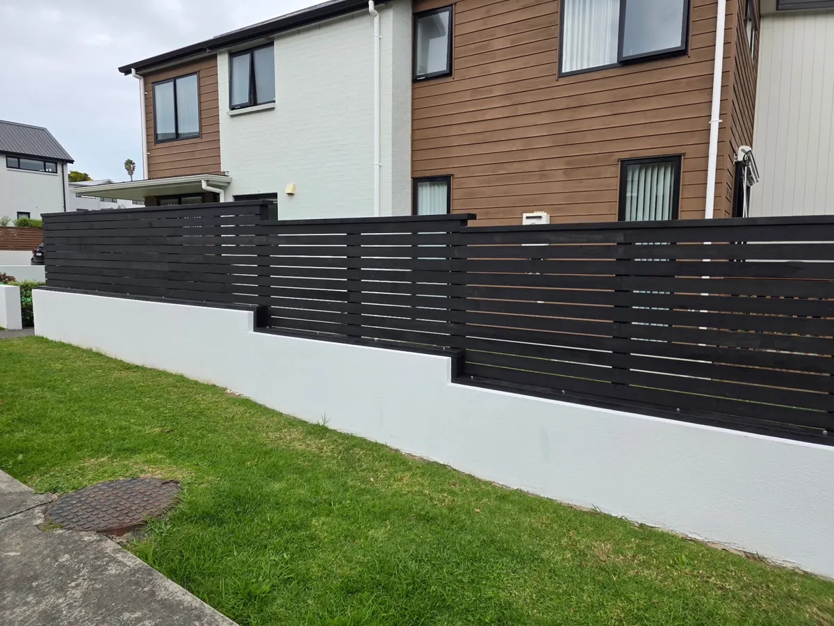 Fences & Trellis project by Custom Decks and Fences