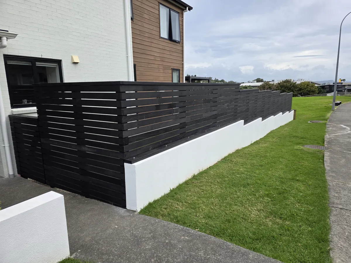Fences & Trellis project by Custom Decks and Fences