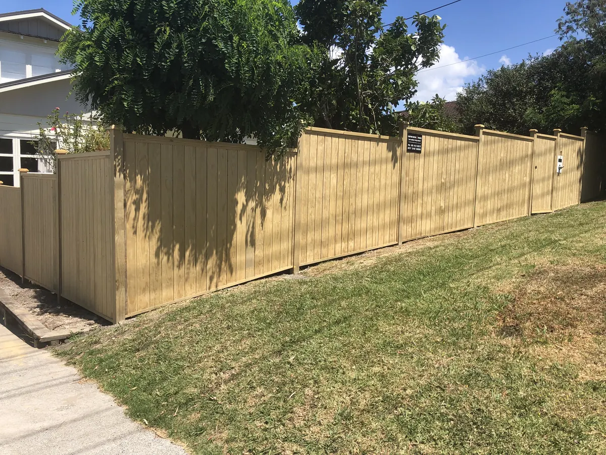 Fences & Trellis project by Custom Decks and Fences
