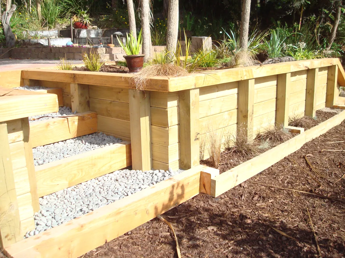 Retaining Walls & Planter Boxes project by Custom Decks and Fences
