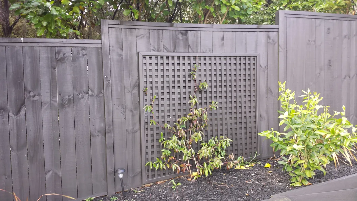 Fences & Trellis project by Custom Decks and Fences