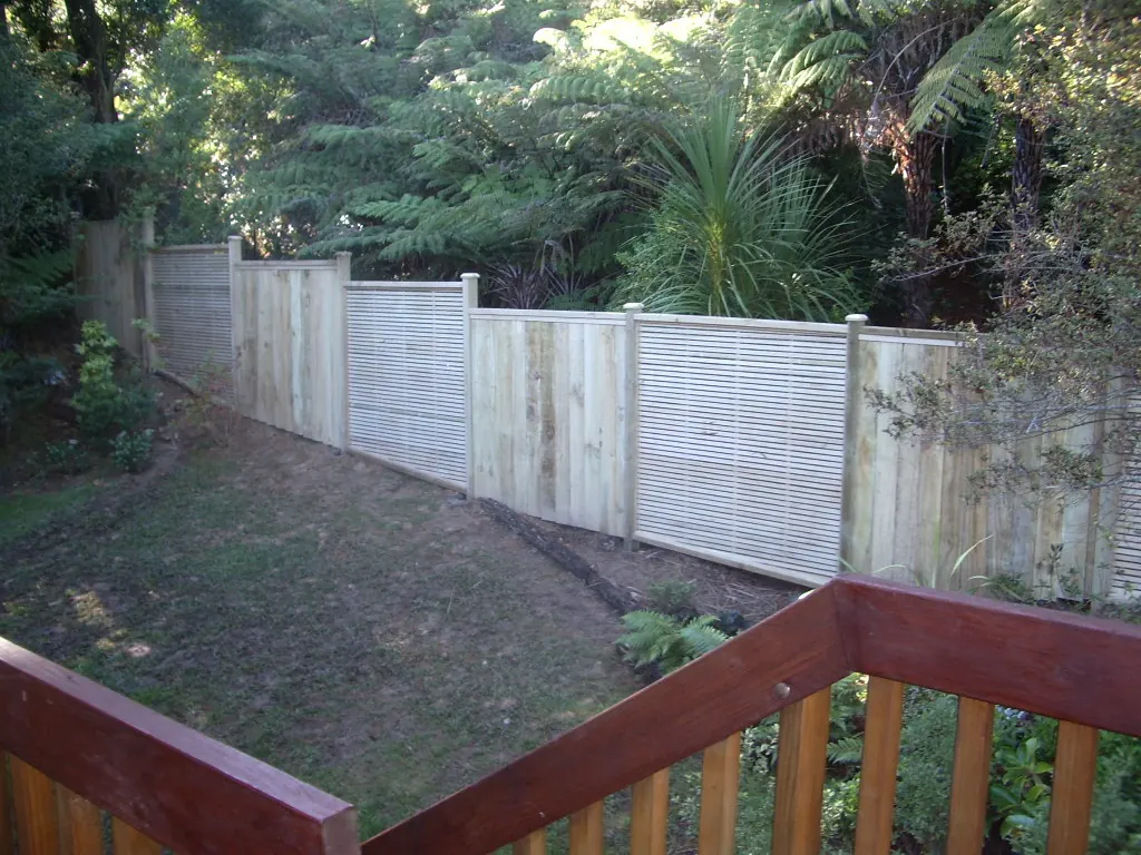Fences & Trellis project by Custom Decks and Fences