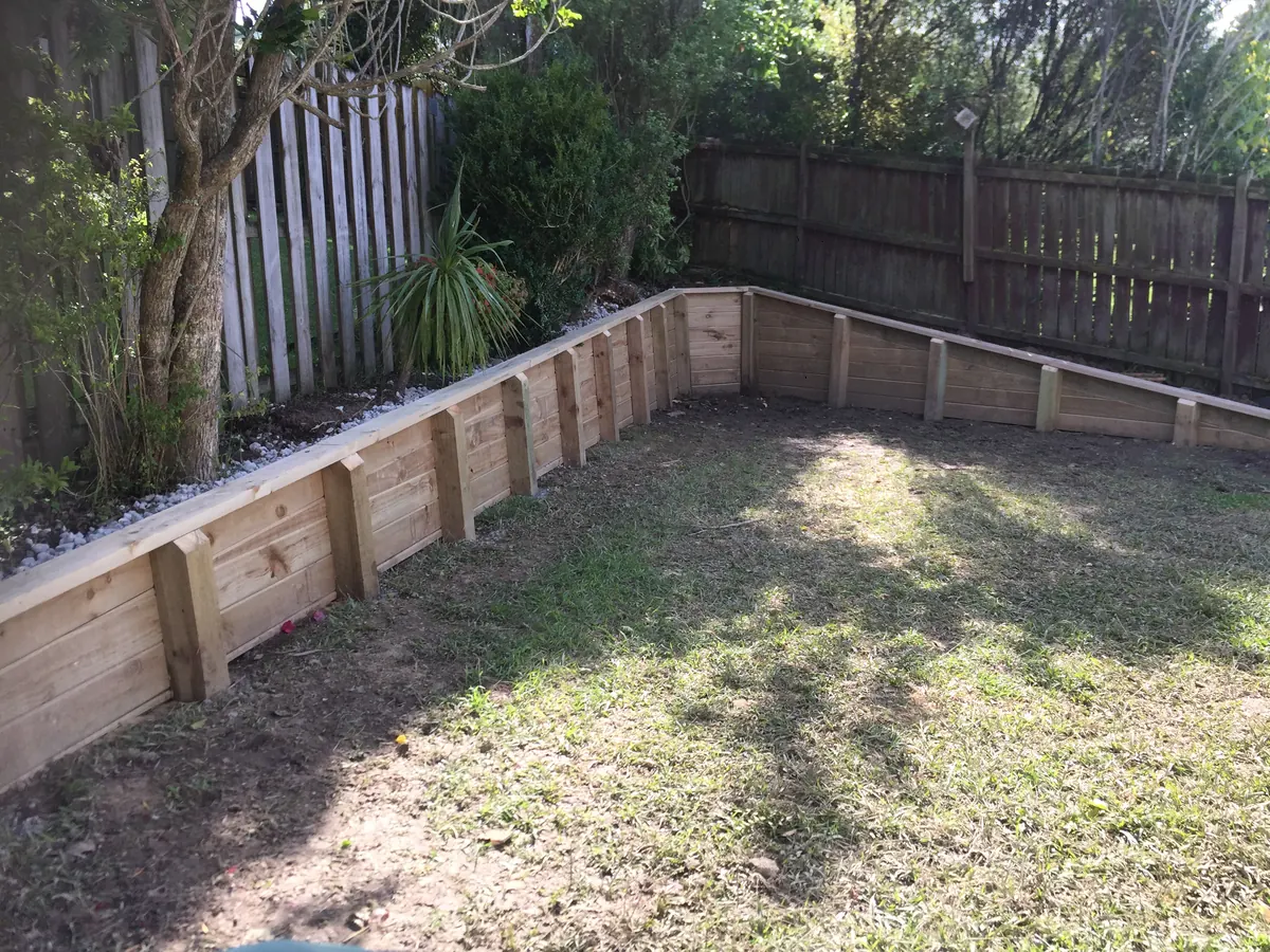 Retaining Walls & Planter Boxes project by Custom Decks and Fences