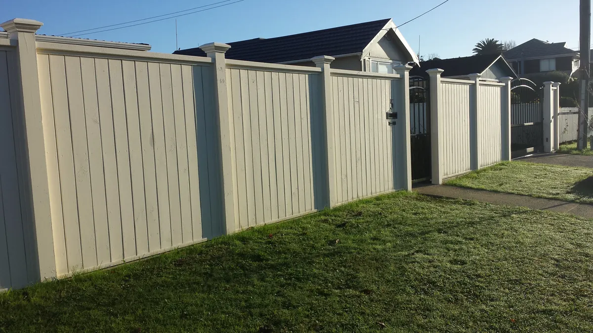 Fences & Trellis project by Custom Decks and Fences