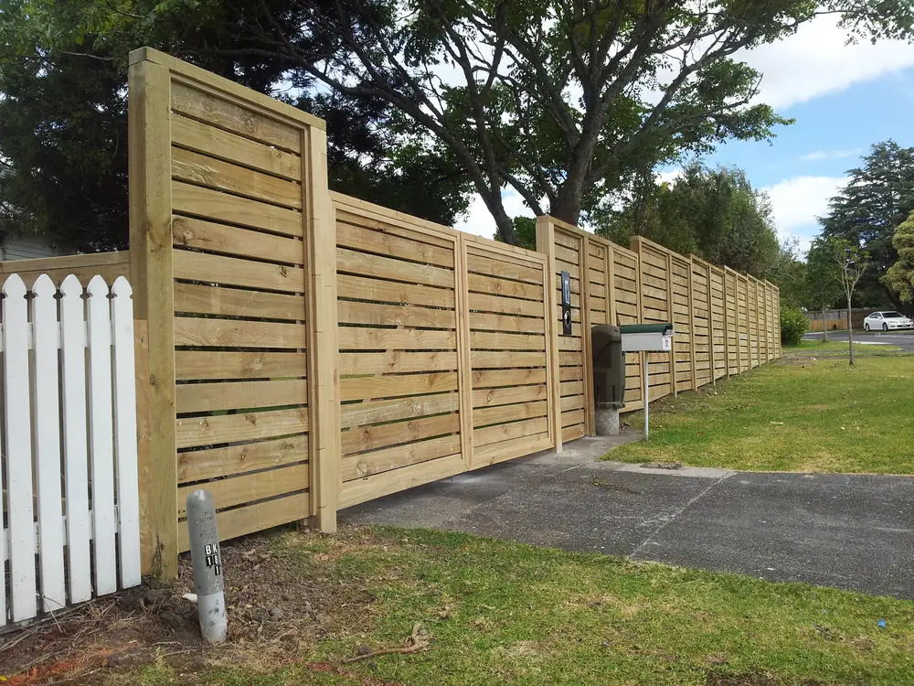 Fences & Trellis project by Custom Decks and Fences
